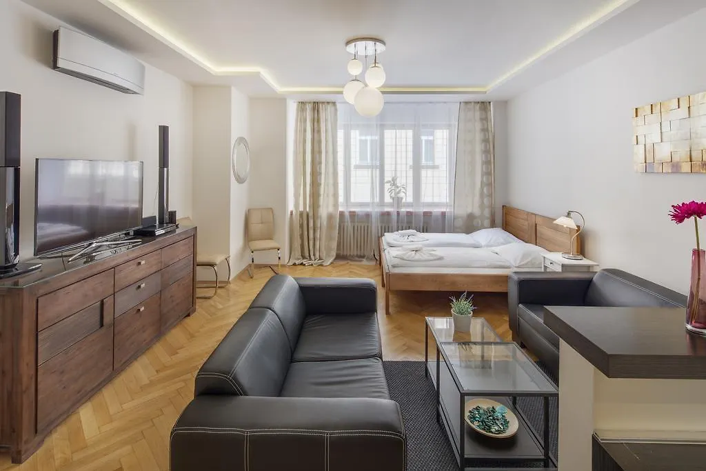 Aparthotel Old Town Square Apartments Prague