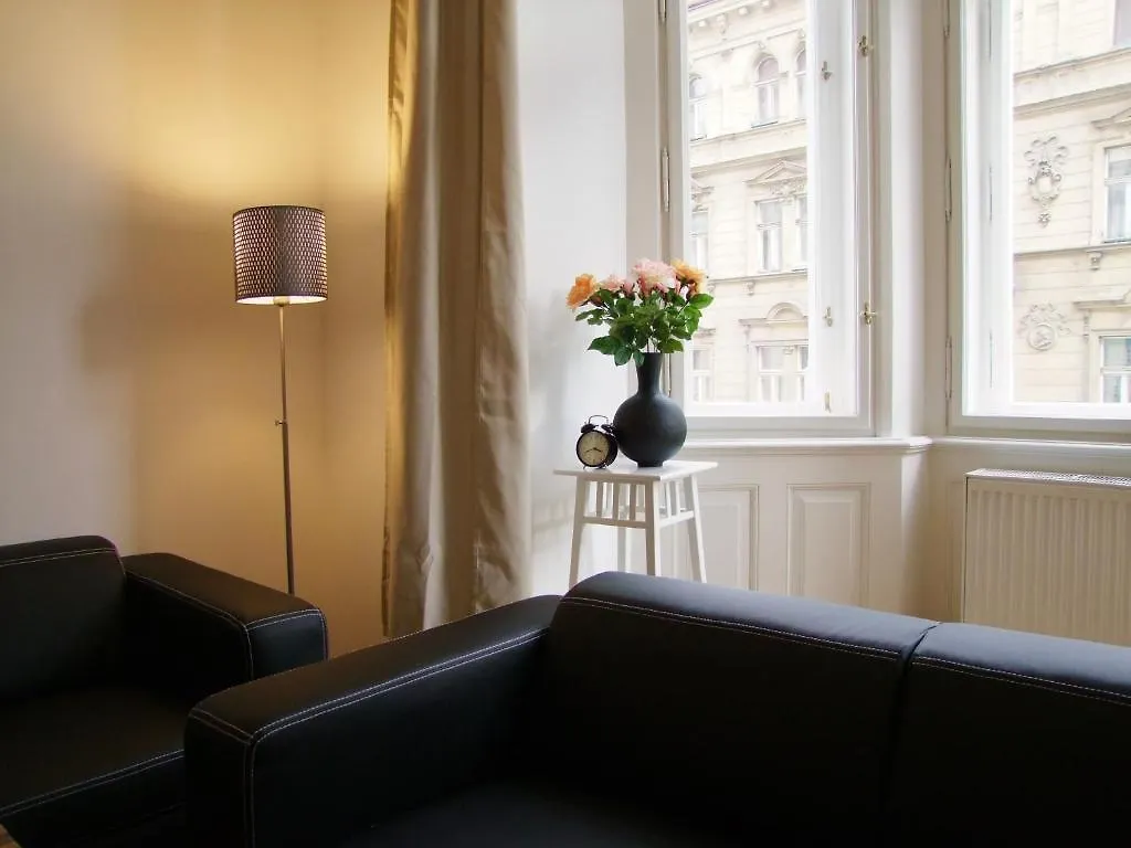 Aparthotel Old Town Square Apartments Prague