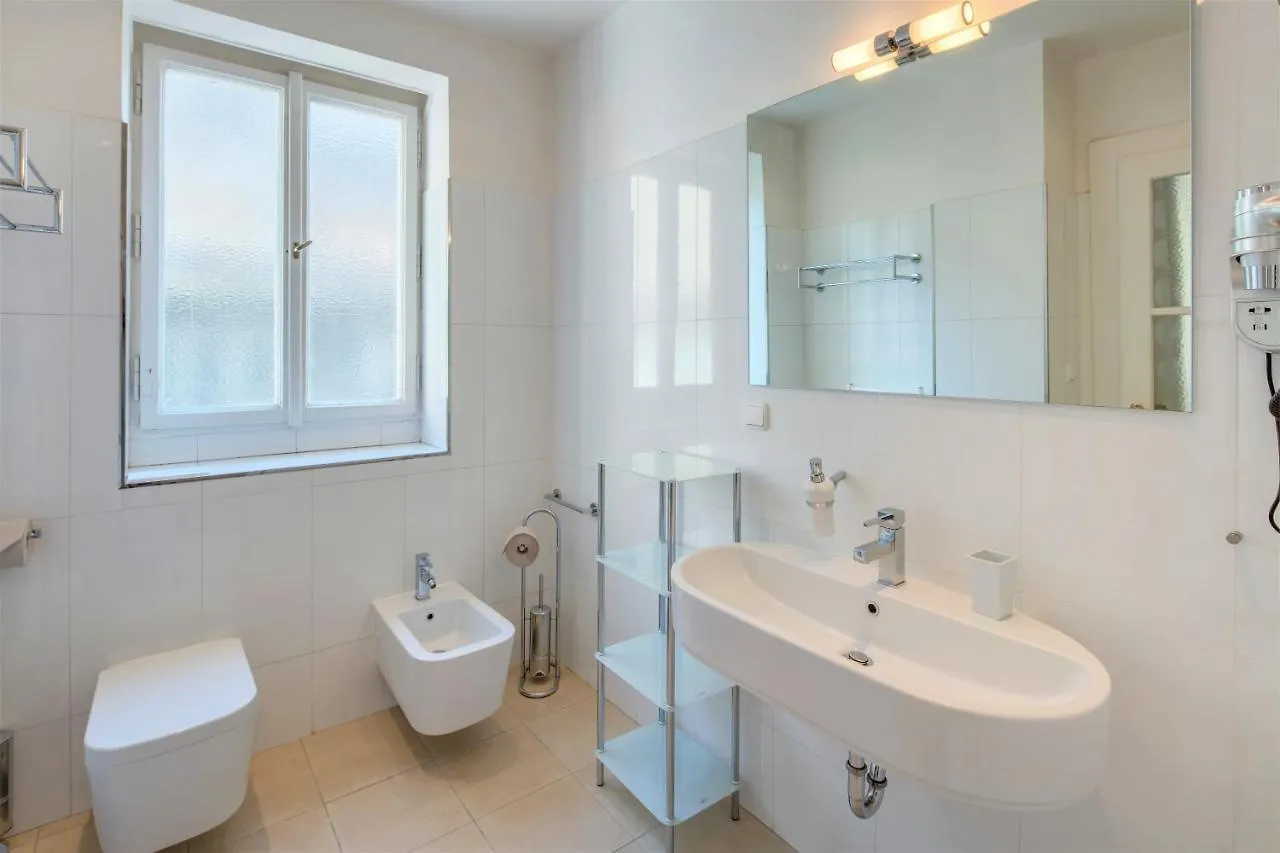 Old Town Square Apartments Prague Aparthotel